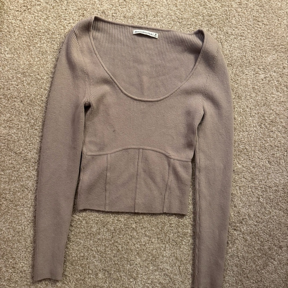 Abercrombie sweater